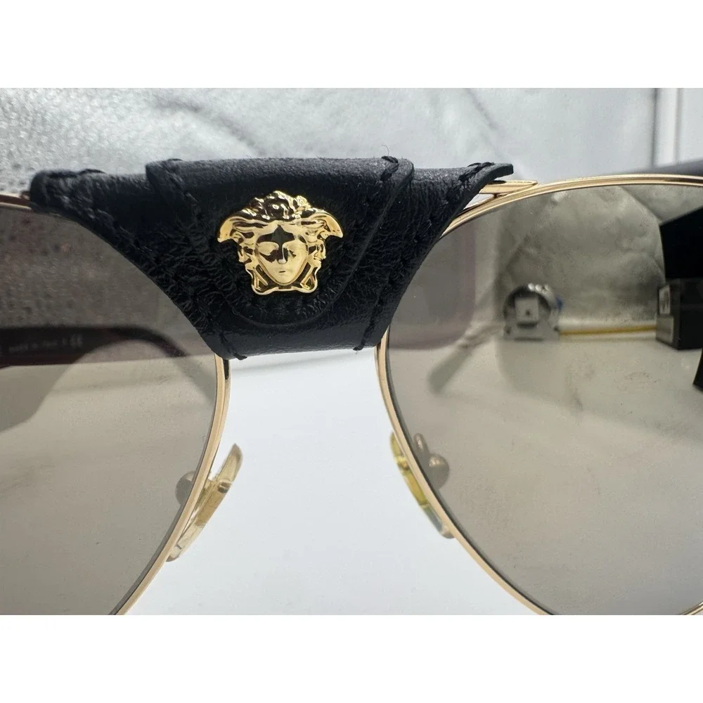 Versace VE2150Q Gold/Light Brown‎ Mirror/Dark Gold Sunglasses